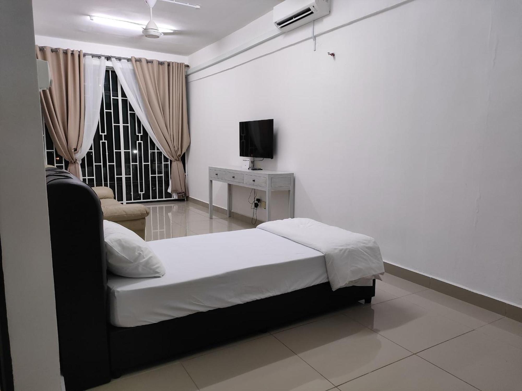 Homestay Studio Apartment Bentara Suite, Kompleks Mutiara Gua Musang Exterior photo