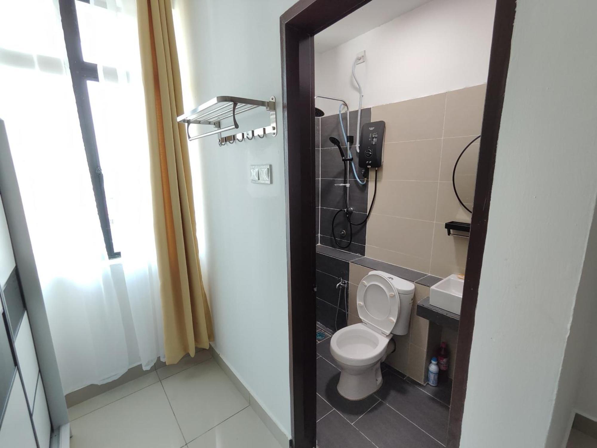 Homestay Studio Apartment Bentara Suite, Kompleks Mutiara Gua Musang Exterior photo
