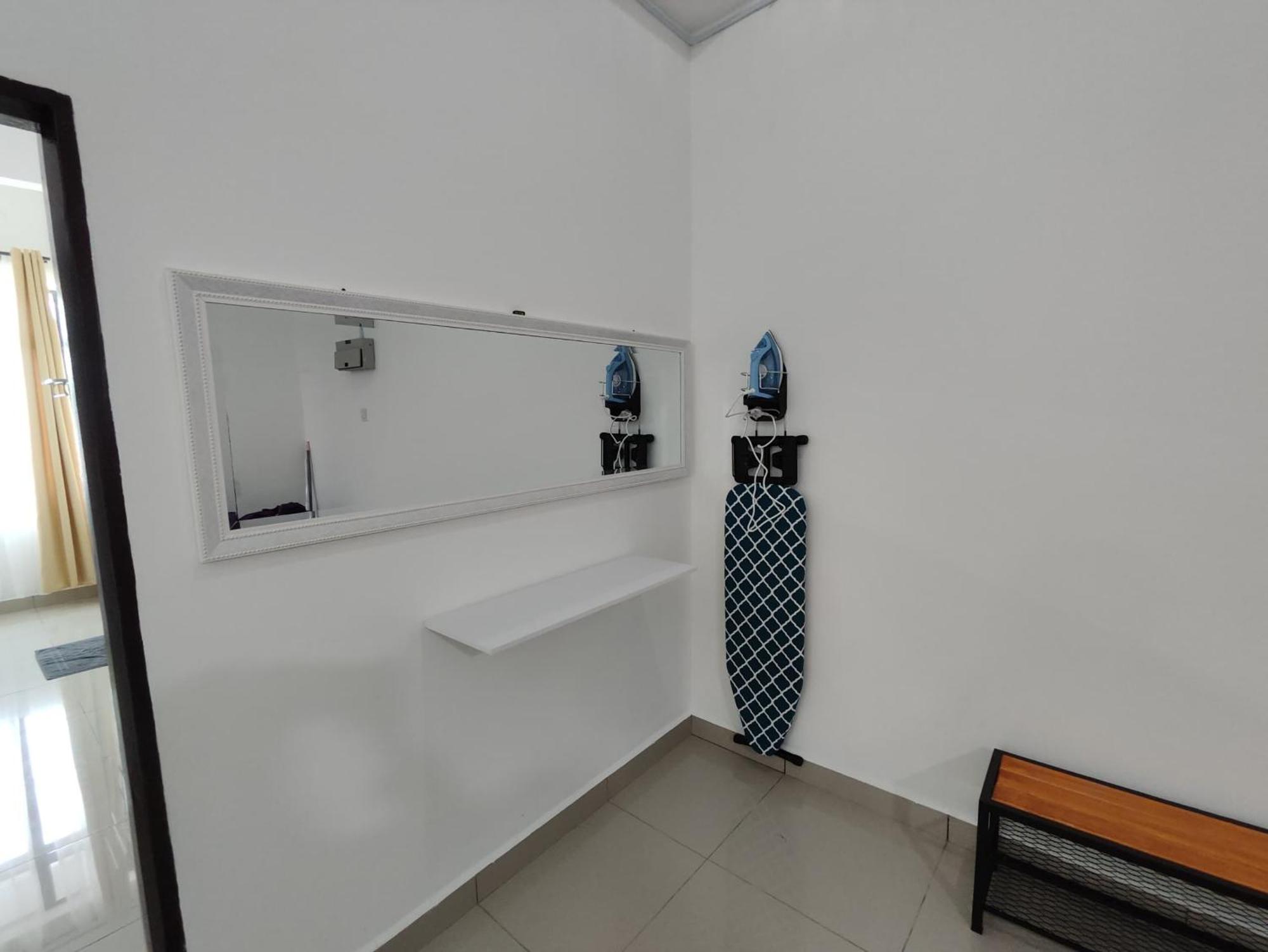 Homestay Studio Apartment Bentara Suite, Kompleks Mutiara Gua Musang Exterior photo